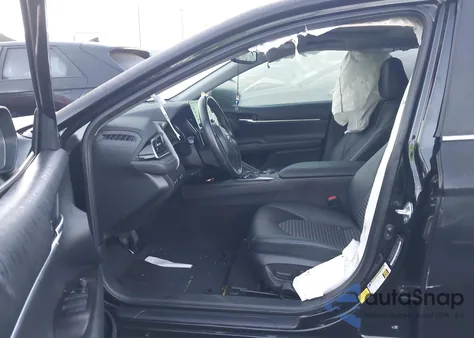 2021 Toyota Camry Se z USA, uszkodzony, nr VIN 4T1T11AK9MU485667